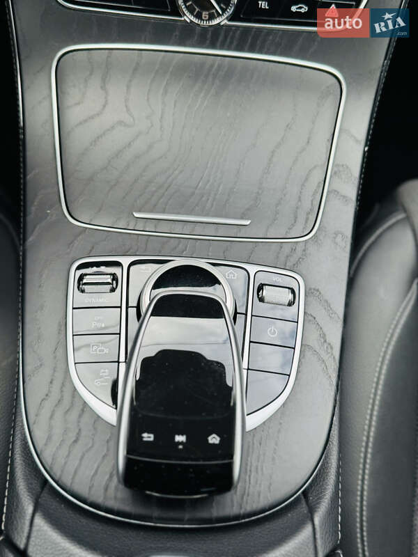 Седан Mercedes-Benz E-Class 2019 в Лохвице