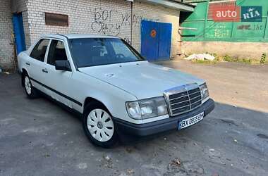 Седан Mercedes-Benz E-Class 1989 в Хмельницькому