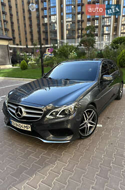 Седан Mercedes-Benz E-Class 2014 в Києві