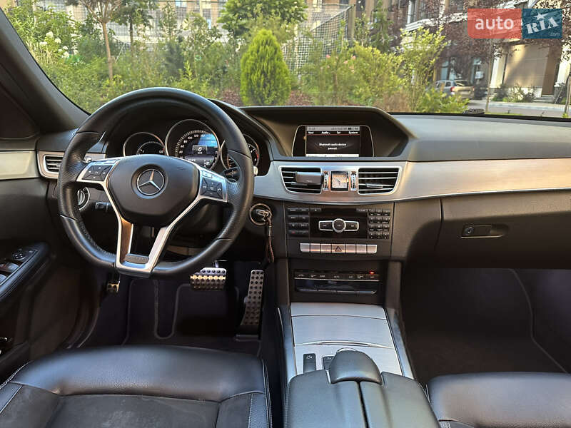 Седан Mercedes-Benz E-Class 2014 в Киеве