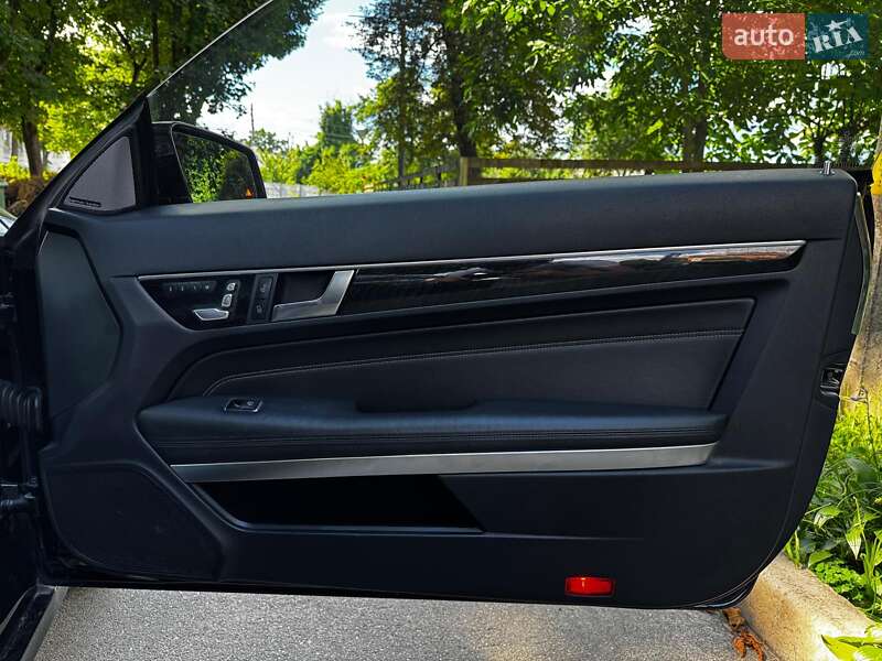 Купе Mercedes-Benz E-Class 2014 в Києві