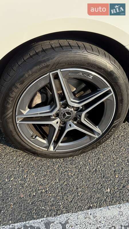 Седан Mercedes-Benz E-Class 2022 в Києві