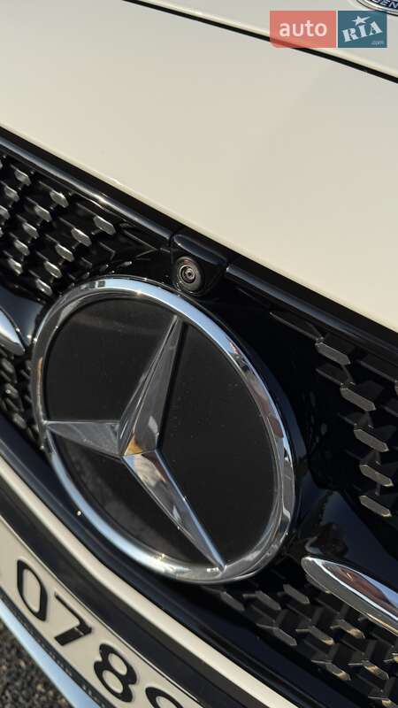 Седан Mercedes-Benz E-Class 2022 в Києві