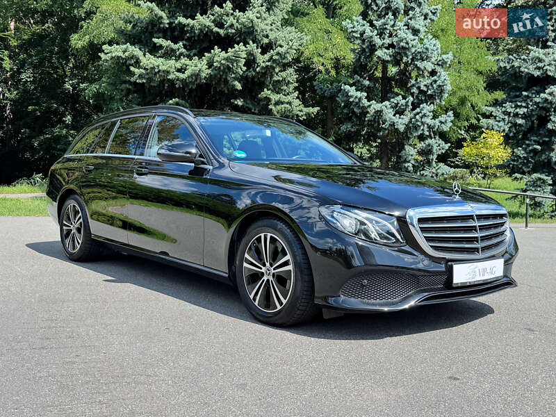 Mercedes-Benz E-Class 2020