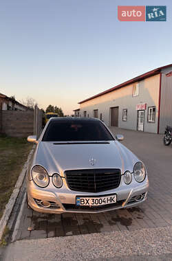 Седан Mercedes-Benz E-Class 2003 в Березному