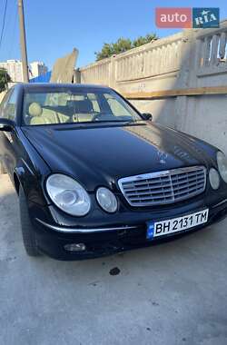Седан Mercedes-Benz E-Class 2003 в Одессе