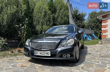 Седан Mercedes-Benz E-Class 2011 в Умани