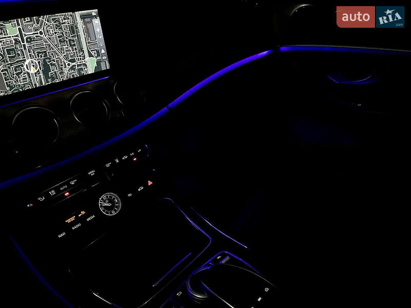 Седан Mercedes-Benz E-Class 2016 в Киеве