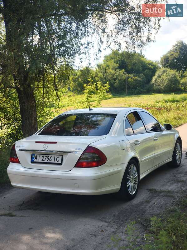 Седан Mercedes-Benz E-Class 2008 в Миронівці