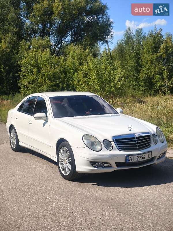 Седан Mercedes-Benz E-Class 2008 в Миронівці
