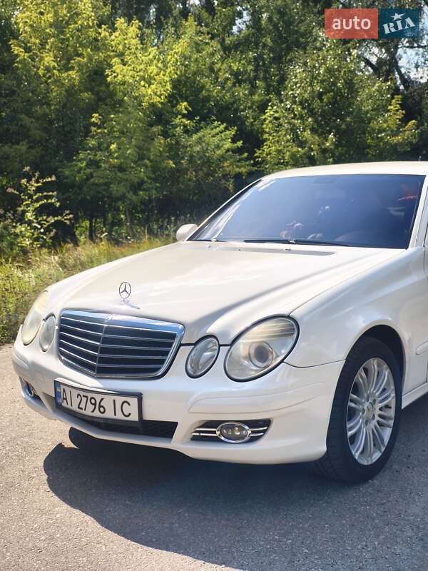 Седан Mercedes-Benz E-Class 2008 в Миронівці