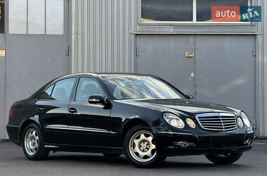 Седан Mercedes-Benz E-Class 2002 в Днепре
