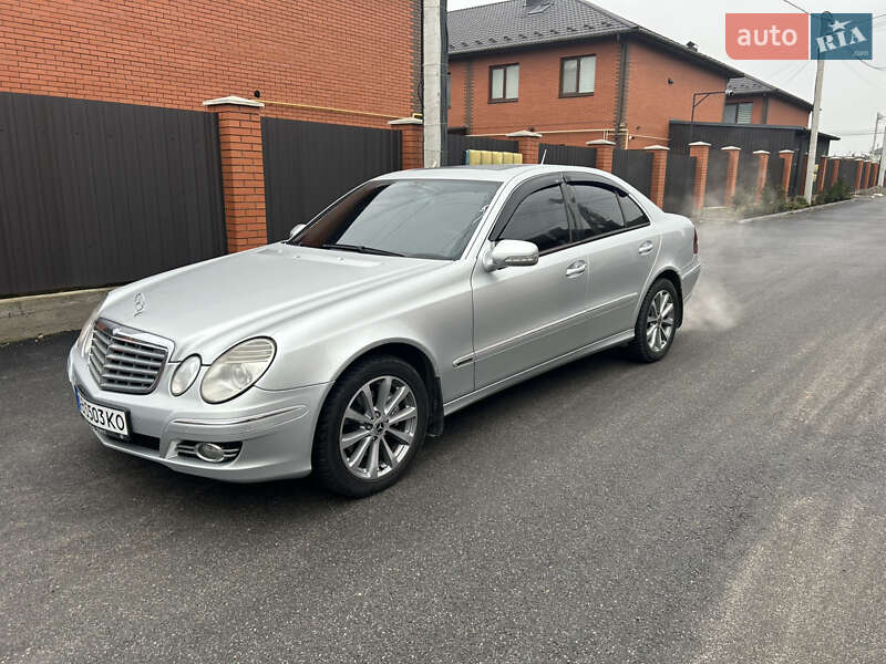 Седан Mercedes-Benz E-Class 2007 в Виннице