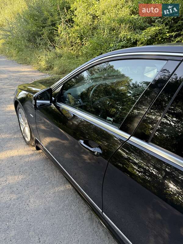 Седан Mercedes-Benz E-Class 2010 в Хмельницькому фото 30 Седан Mercedes-Benz E-Class 2010 в Хмельницькому