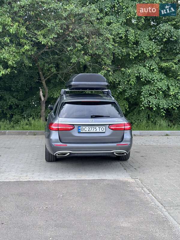 Универсал Mercedes-Benz E-Class 2016 в Львове