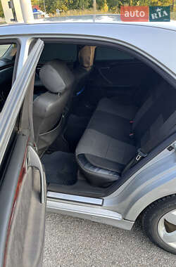 Седан Mercedes-Benz E-Class 2000 в 