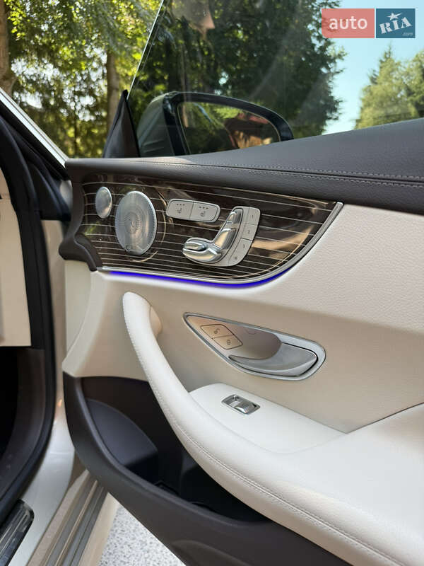 Купе Mercedes-Benz E-Class 2017 в Львові