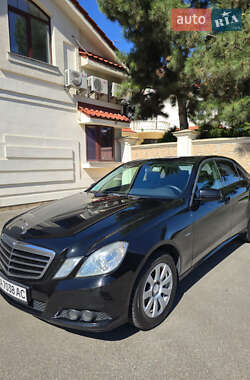 Седан Mercedes-Benz E-Class 2009 в Киеве
