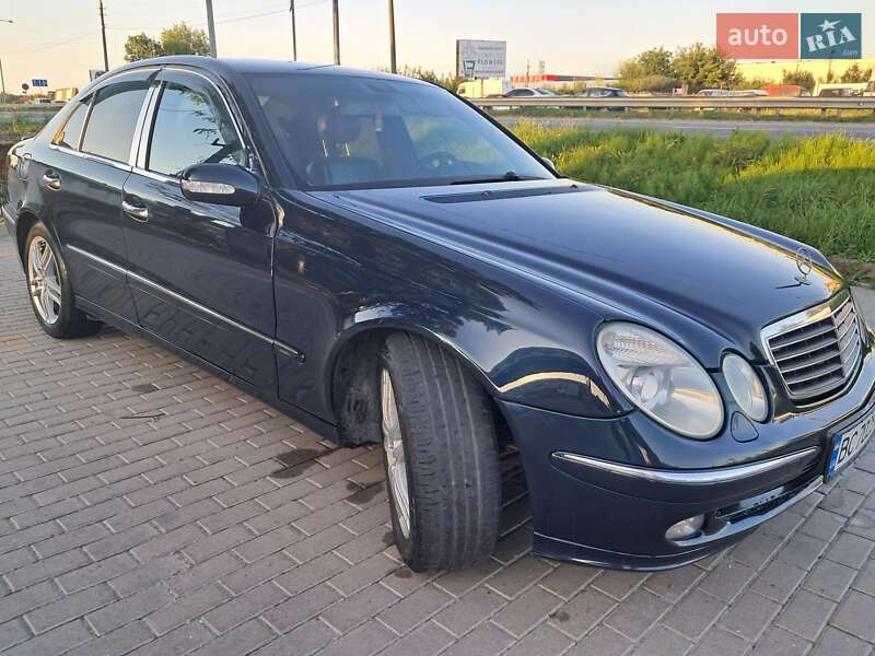 Mercedes-Benz E-Class 2003