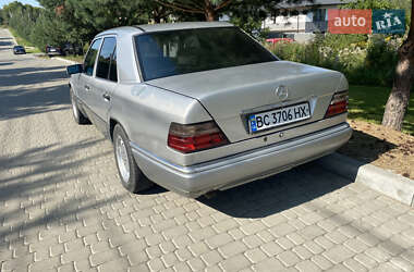 Седан Mercedes-Benz E-Class 1994 в 