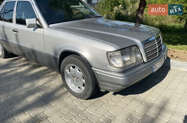 Седан Mercedes-Benz E-Class 1994 в 
