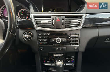 Универсал Mercedes-Benz E-Class 2011 в 