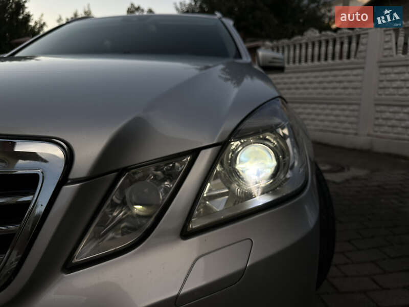 Универсал Mercedes-Benz E-Class 2011 в Надворной