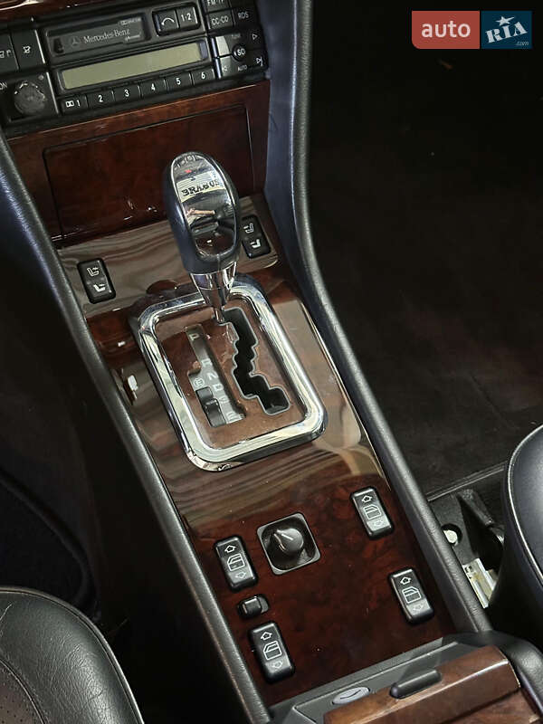 Седан Mercedes-Benz E-Class 1993 в Києві