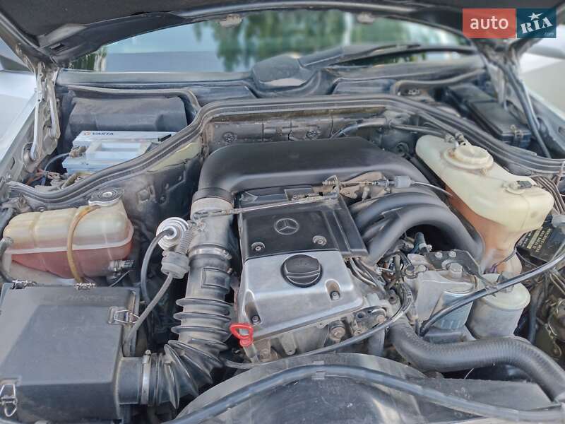 Седан Mercedes-Benz E-Class 1993 в Золочеві фото 8 Седан Mercedes-Benz E-Class 1993 в Золочеві