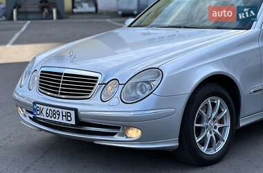 Седан Mercedes-Benz E-Class 2005 в Ровно