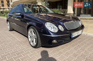 Седан Mercedes-Benz E-Class 2005 в Києві