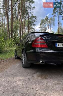 Седан Mercedes-Benz E-Class 2004 в 