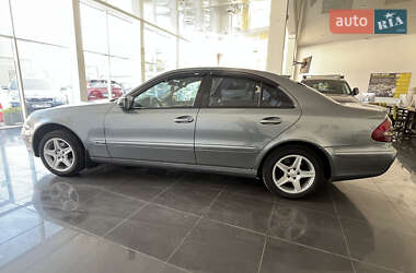 Седан Mercedes-Benz E-Class 2005 в 