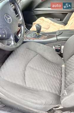 Седан Mercedes-Benz E-Class 2004 в 