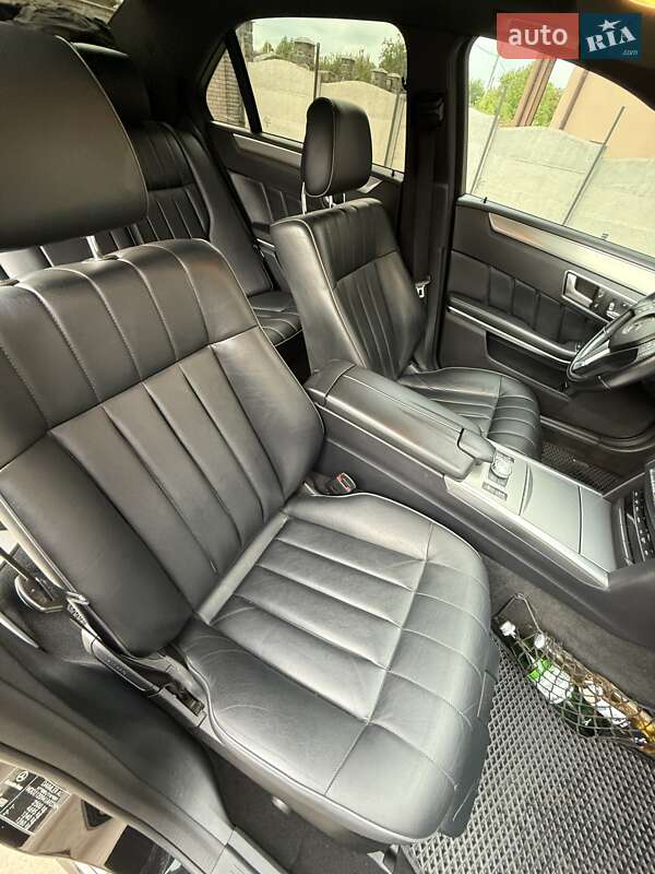 Седан Mercedes-Benz E-Class 2013 в Городку