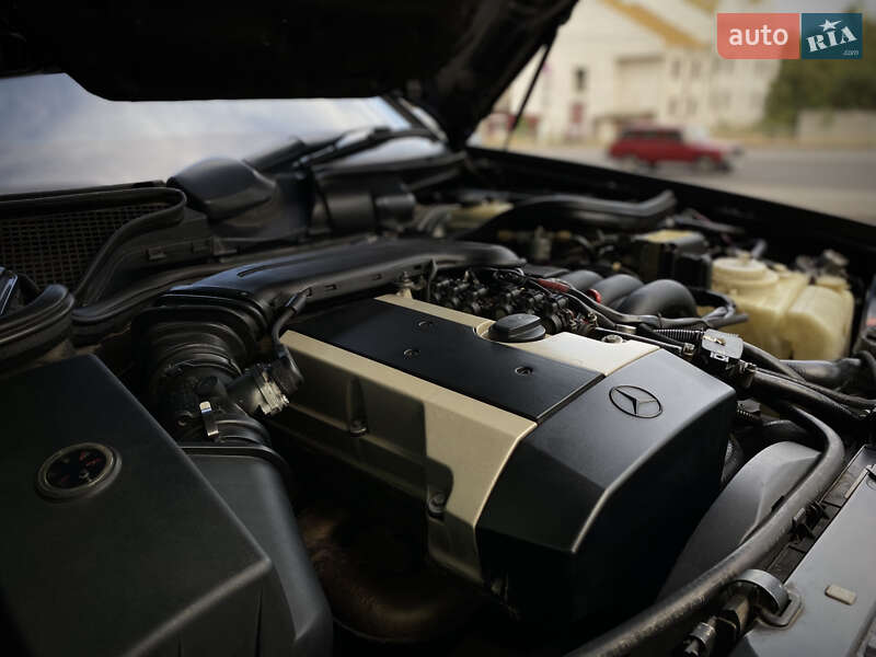 Седан Mercedes-Benz E-Class 1995 в Кропивницком