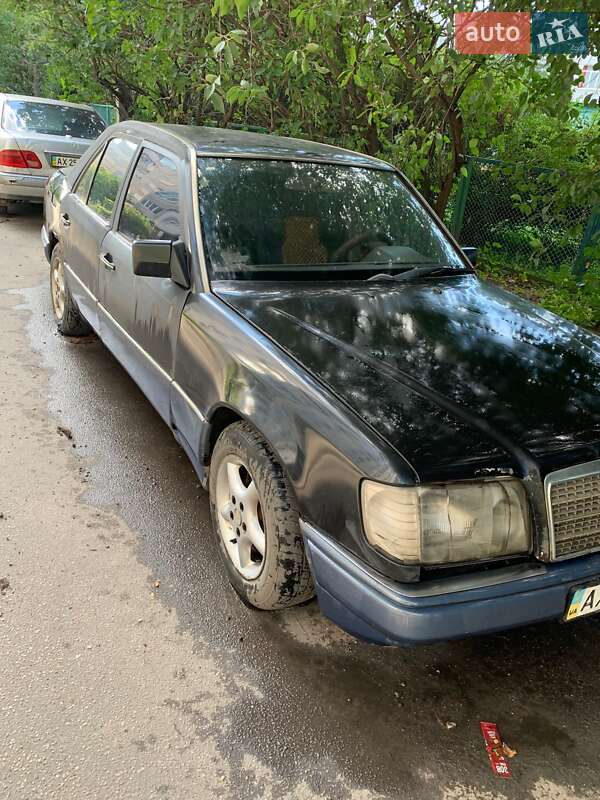 Седан Mercedes-Benz E-Class 1995 в Харкові
