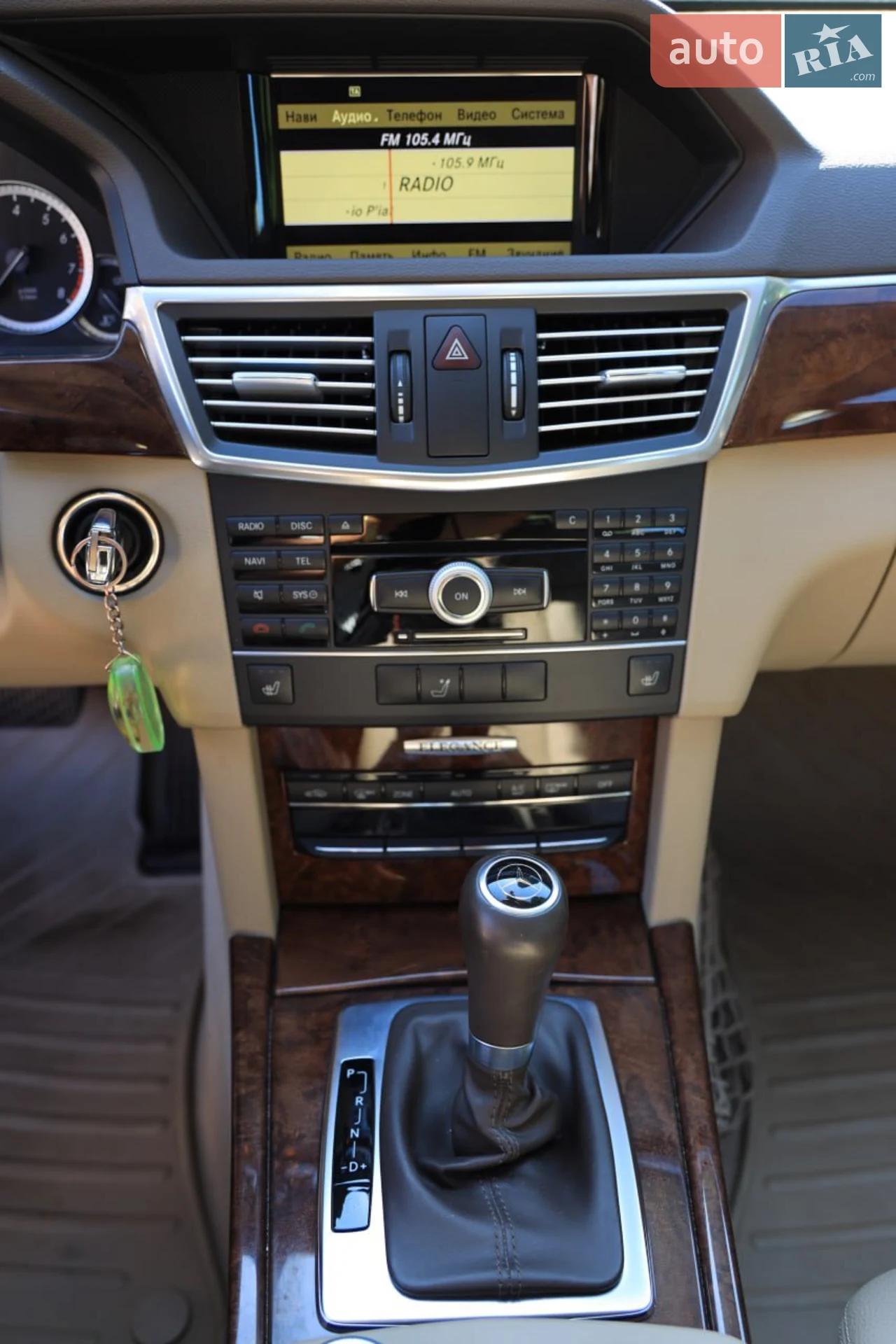 2011 Mercedes-Benz E-klasse - мініатюра 3