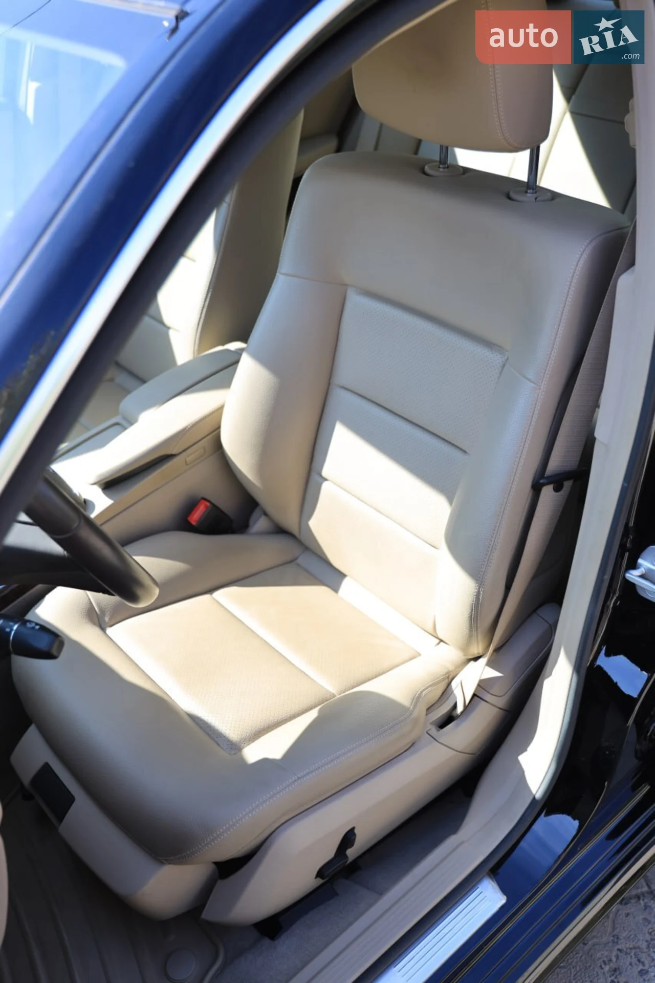 2011 Mercedes-Benz E-klasse - мініатюра 28