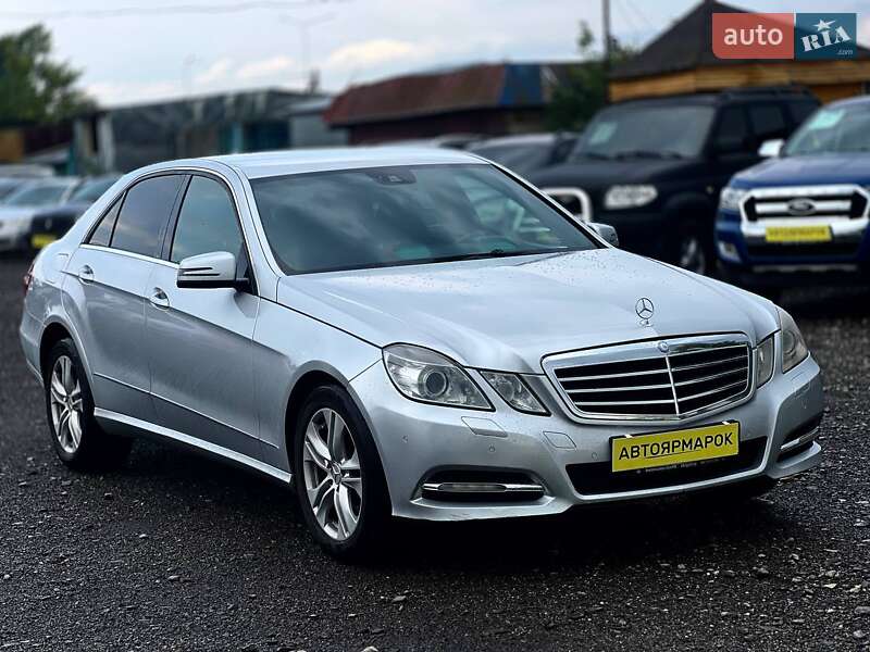 Mercedes-Benz E-Class 2011