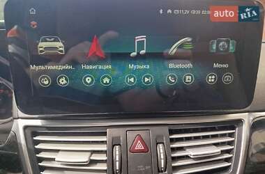 Универсал Mercedes-Benz E-Class 2011 в 
