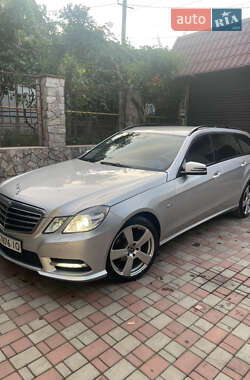 Универсал Mercedes-Benz E-Class 2010 в Одессе