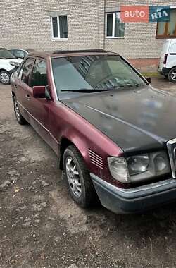 Седан Mercedes-Benz E-Class 1992 в Луцке
