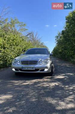 Седан Mercedes-Benz E-Class 2002 в Кропивницком