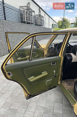Седан Mercedes-Benz E-Class 1979 в 