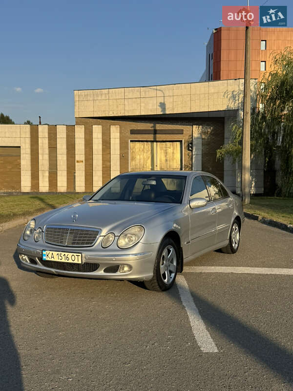 Mercedes-Benz E-Class 2003