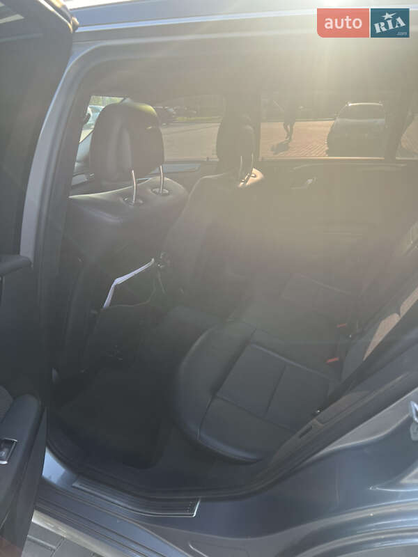Универсал Mercedes-Benz E-Class 2011 в Луцке