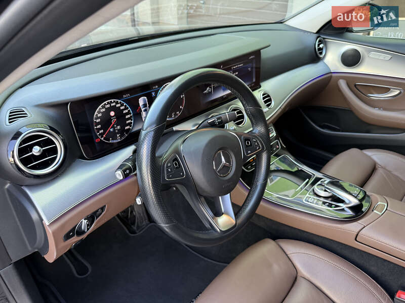 Седан Mercedes-Benz E-Class 2017 в Івано-Франківську фото 18 Седан Mercedes-Benz E-Class 2017 в Івано-Франківську