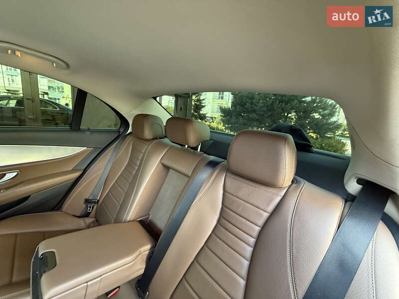 Седан Mercedes-Benz E-Class 2017 в Івано-Франківську фото 27 Седан Mercedes-Benz E-Class 2017 в Івано-Франківську