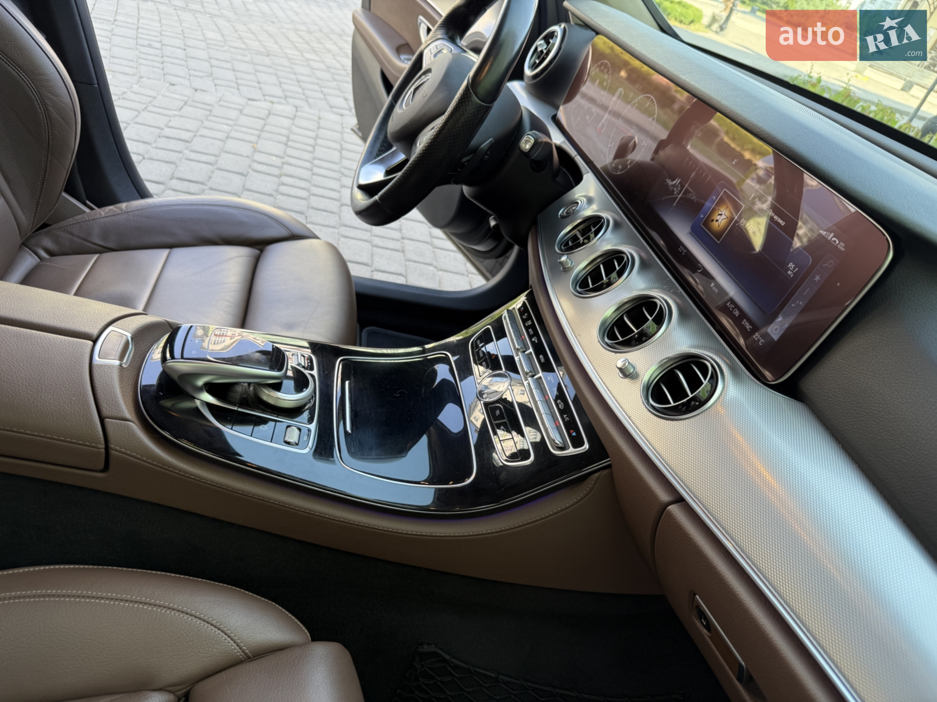2017 Mercedes-Benz E-klasse - мініатюра 31